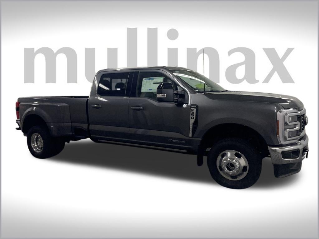 new 2025 Ford F-350 car, priced at $82,672