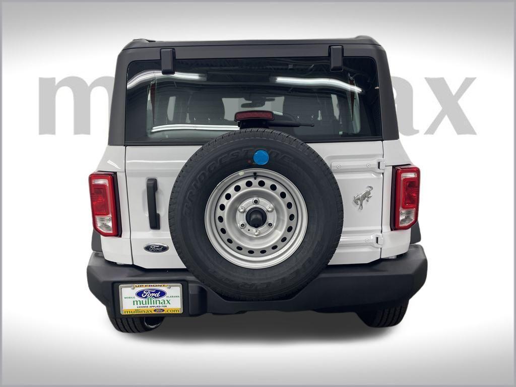 new 2025 Ford Bronco car, priced at $41,022