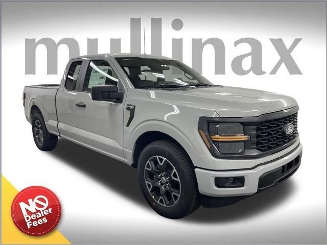 new 2024 Ford F-150 car, priced at $41,424