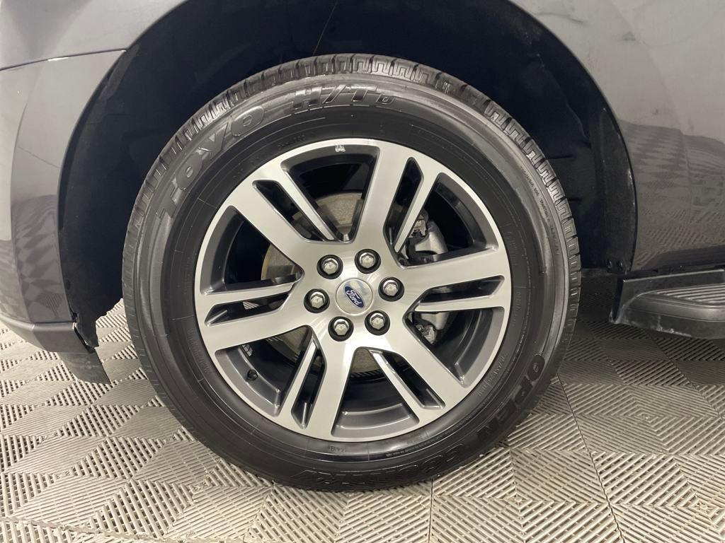 used 2024 Ford Expedition car, priced at $53,990