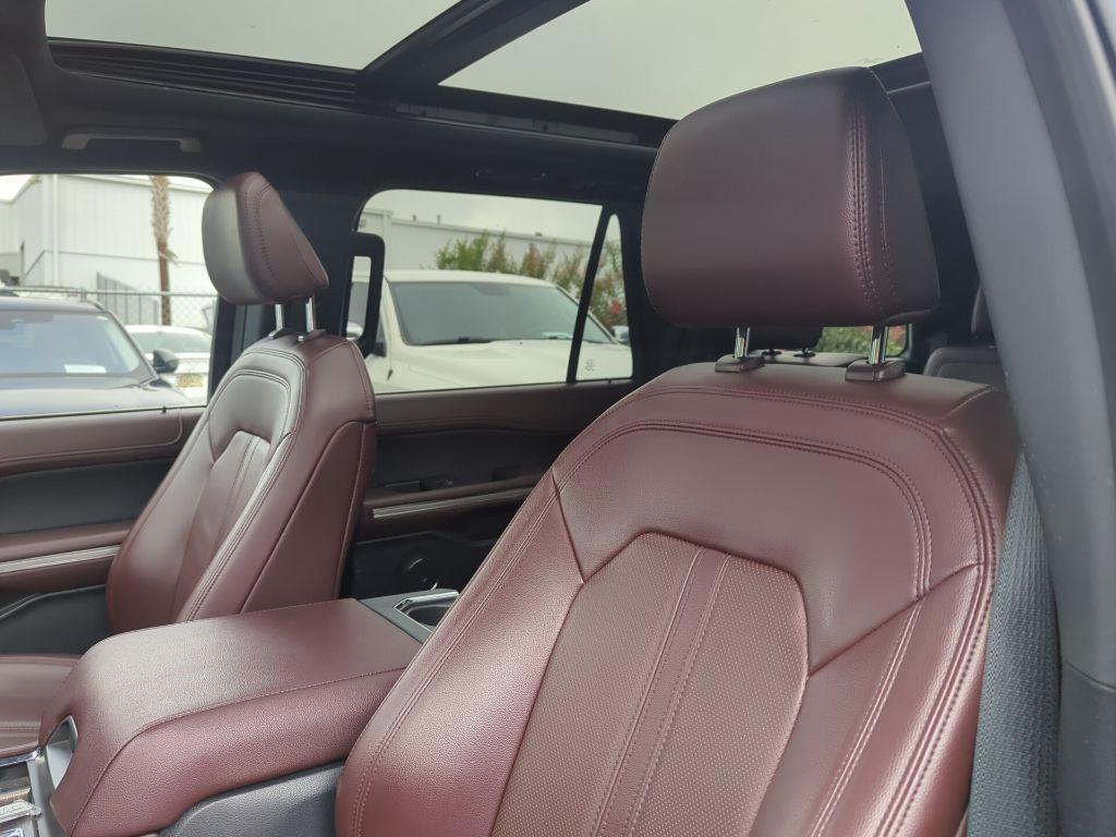 used 2024 Ford Expedition car, priced at $56,990