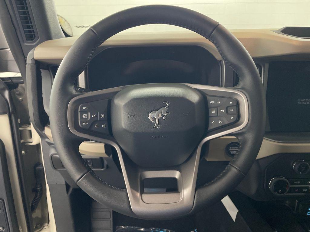 new 2025 Ford Bronco car, priced at $47,741