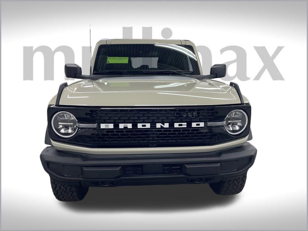 new 2025 Ford Bronco car, priced at $47,741
