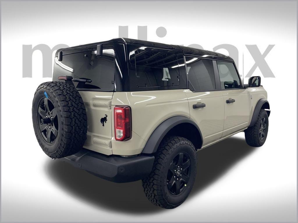 new 2025 Ford Bronco car, priced at $47,741