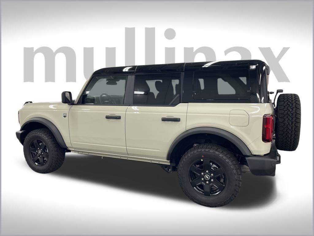 new 2025 Ford Bronco car, priced at $47,741