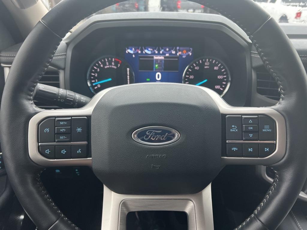 used 2022 Ford Expedition car