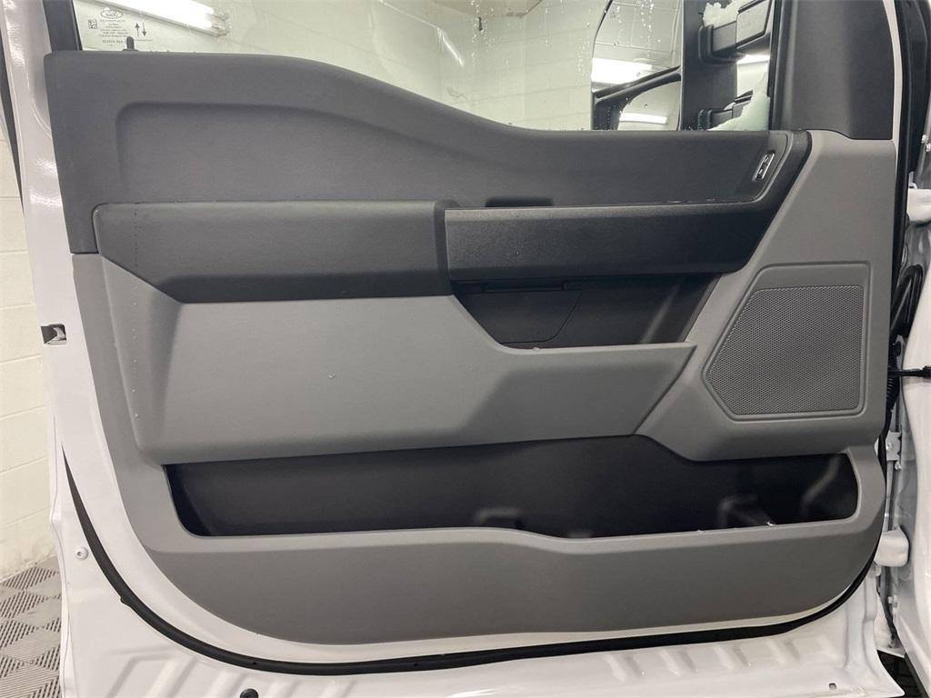 new 2025 Ford F-250 car, priced at $53,015