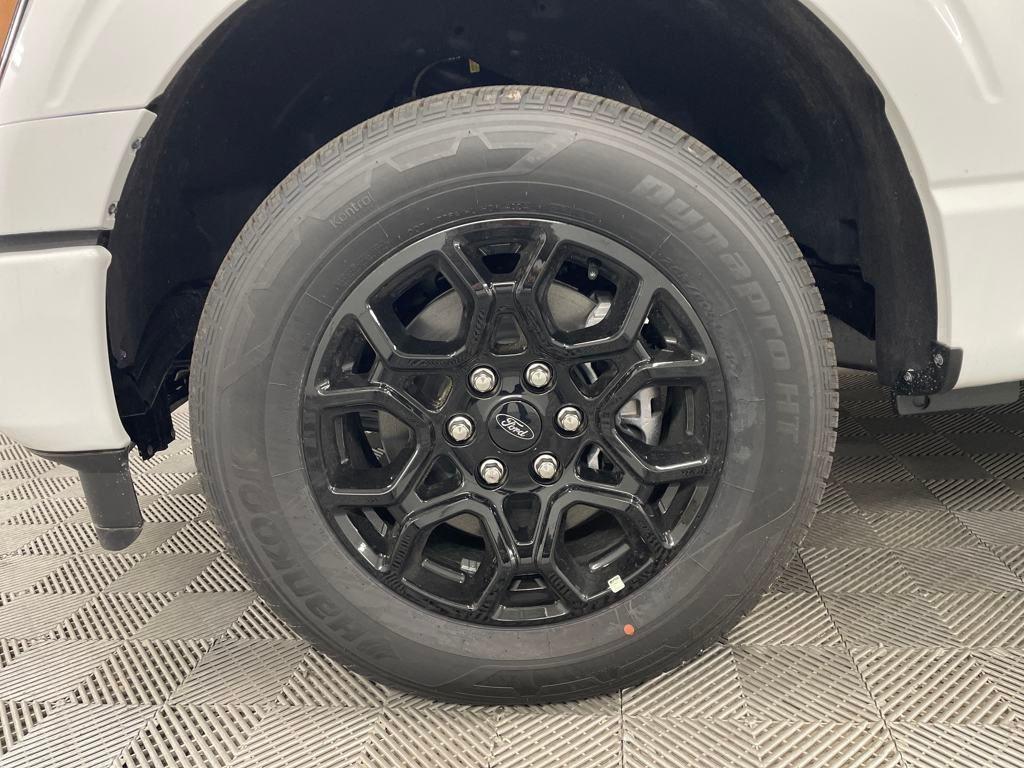 new 2025 Ford F-150 car, priced at $41,836