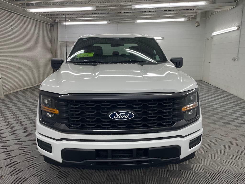 new 2025 Ford F-150 car, priced at $42,652