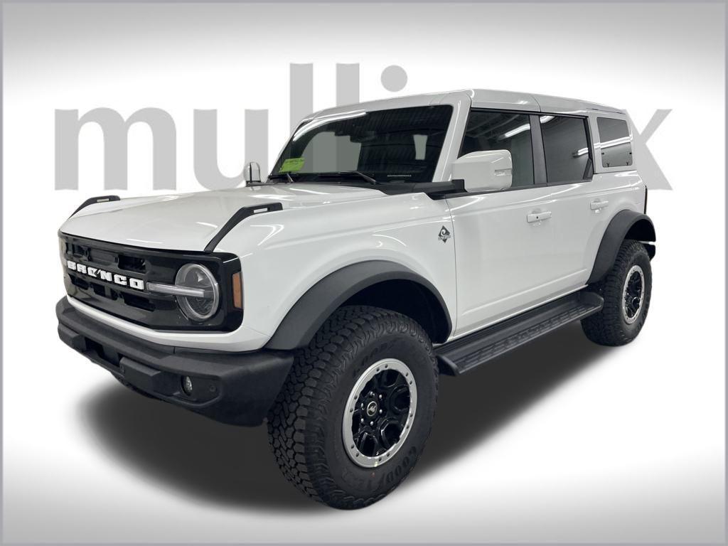 new 2025 Ford Bronco car, priced at $63,022