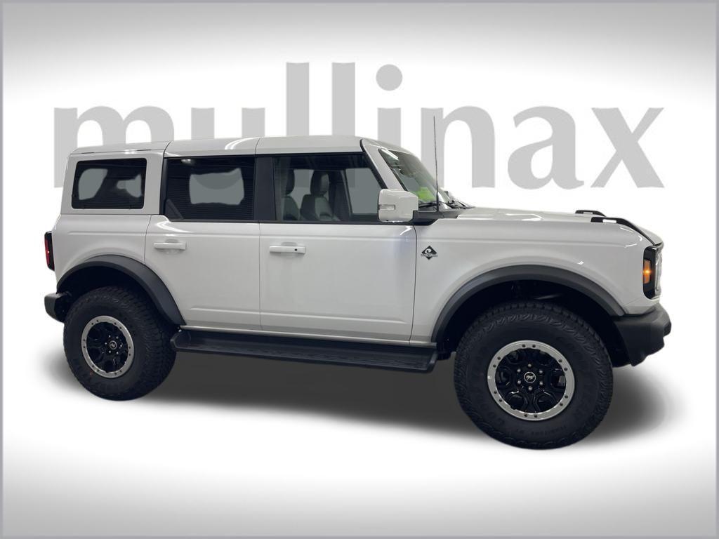 new 2025 Ford Bronco car, priced at $63,022