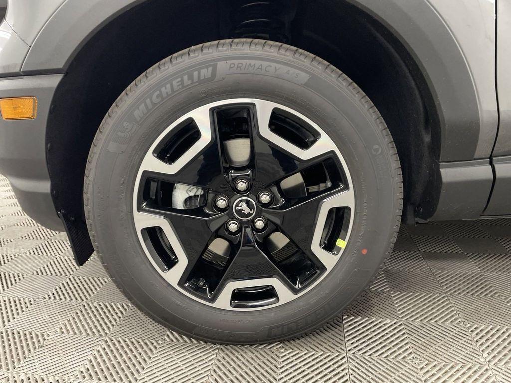 new 2024 Ford Bronco Sport car, priced at $31,245