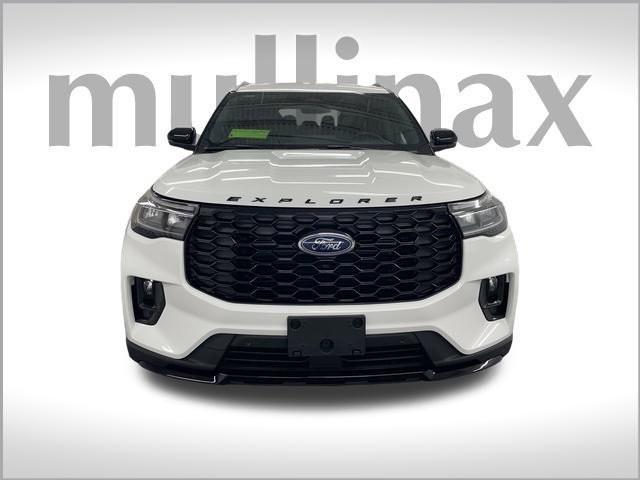 new 2025 Ford Explorer car, priced at $45,784