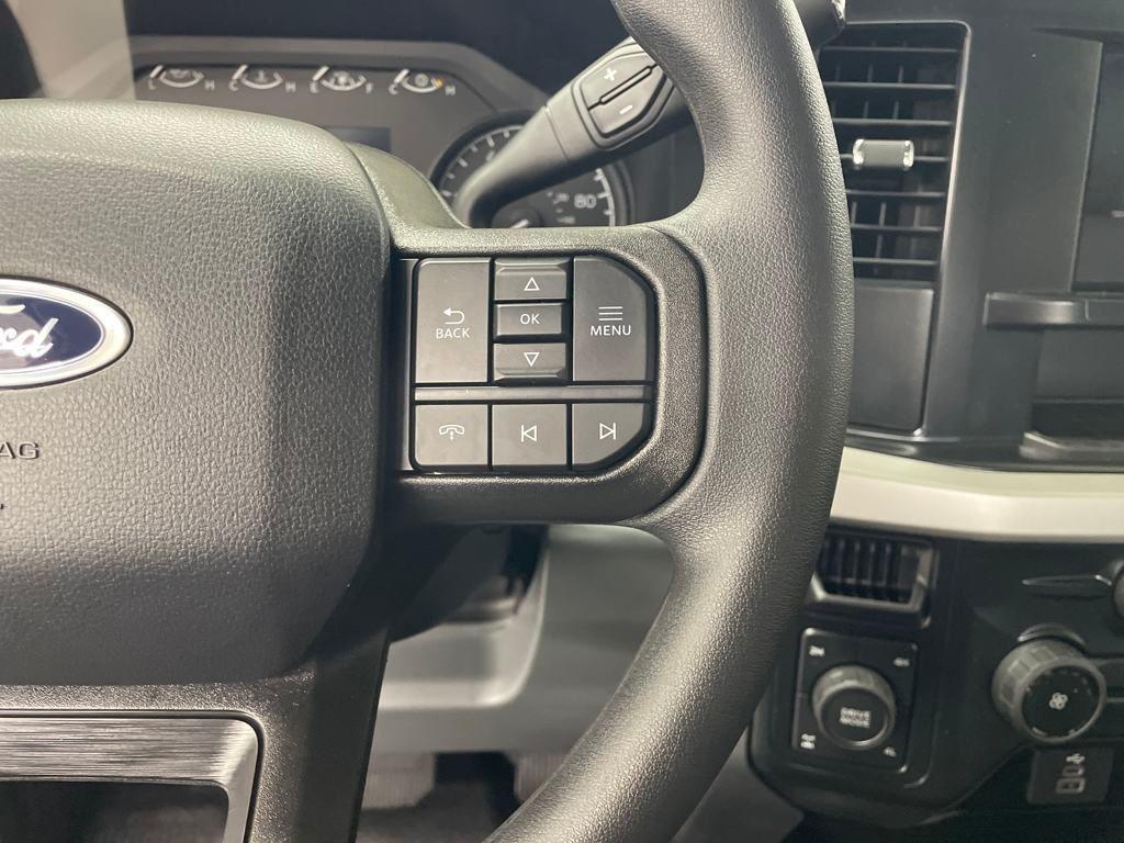 new 2025 Ford F-250 car, priced at $52,990