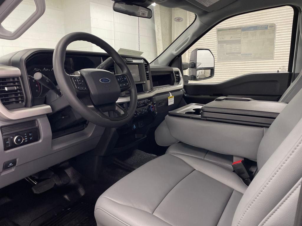 new 2025 Ford F-250 car, priced at $52,990