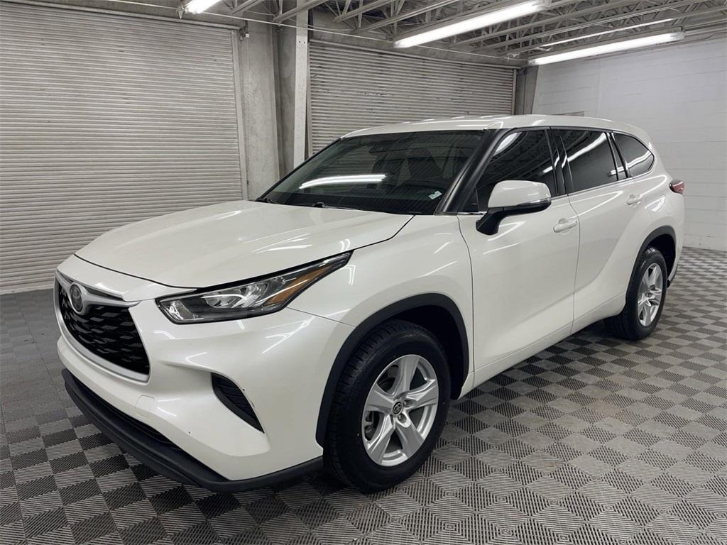 used 2020 Toyota Highlander car, priced at $24,390