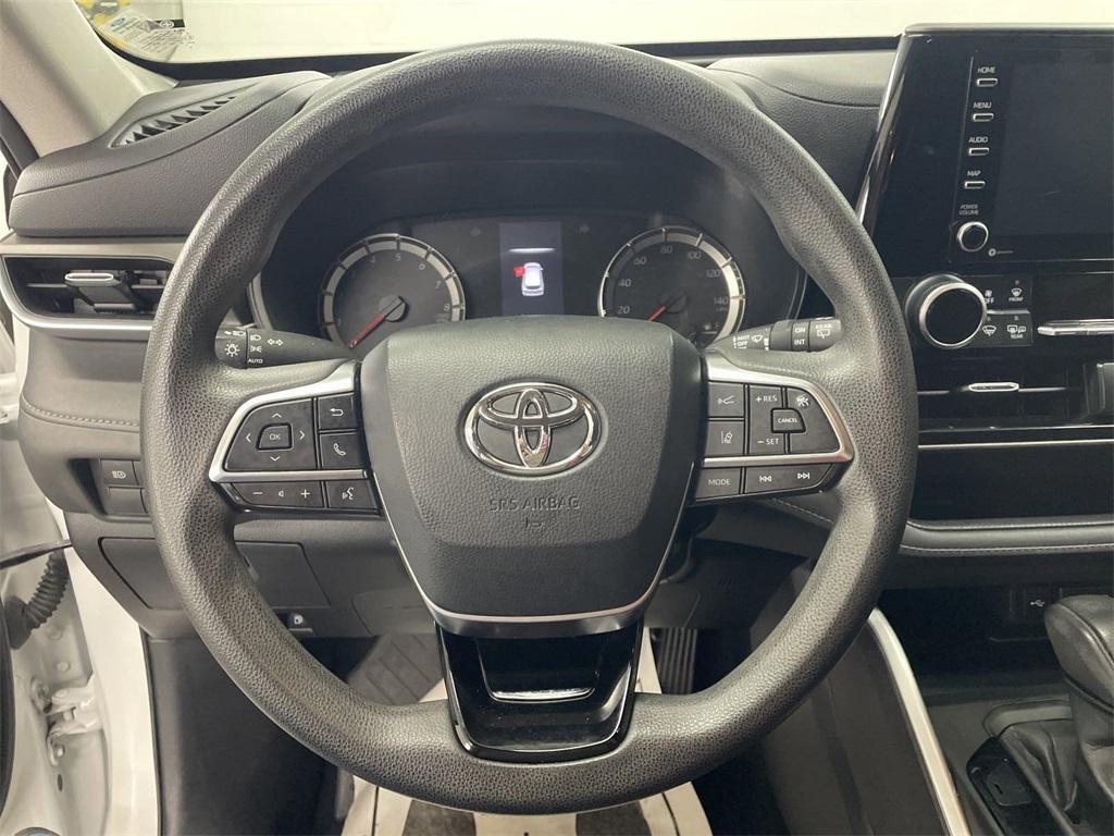 used 2020 Toyota Highlander car, priced at $24,390