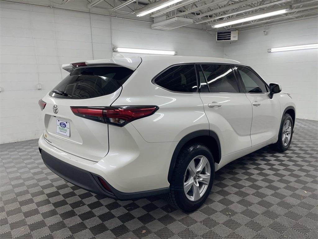 used 2020 Toyota Highlander car, priced at $24,390