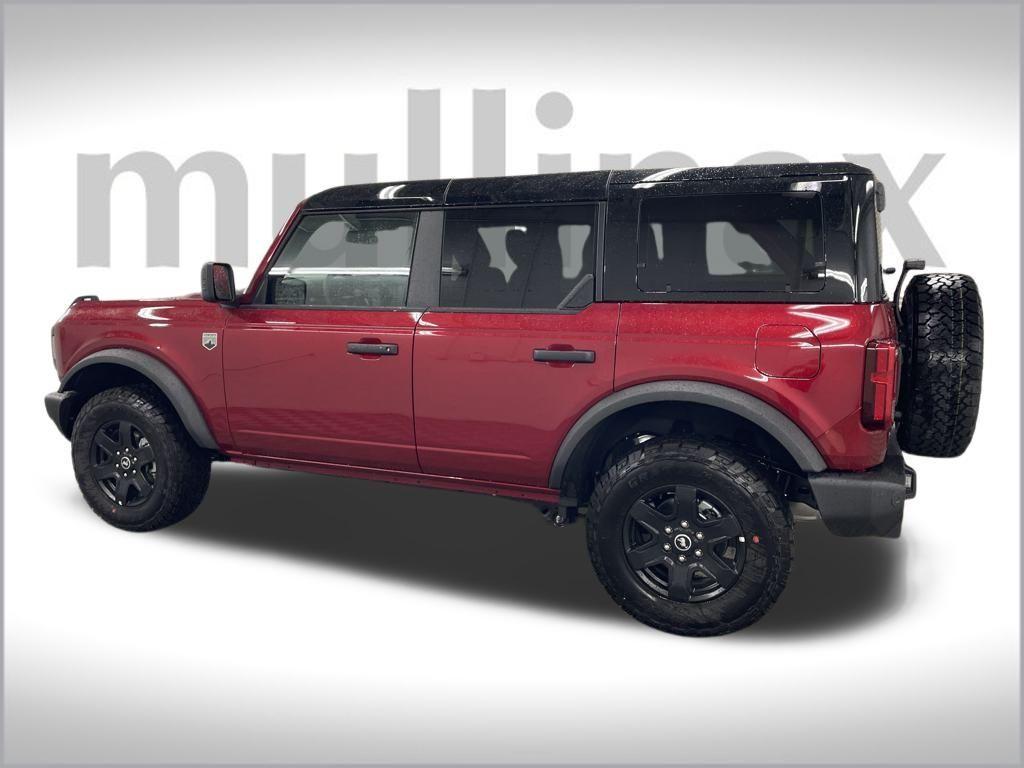 new 2025 Ford Bronco car, priced at $46,041