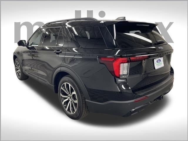 new 2025 Ford Explorer car, priced at $43,461