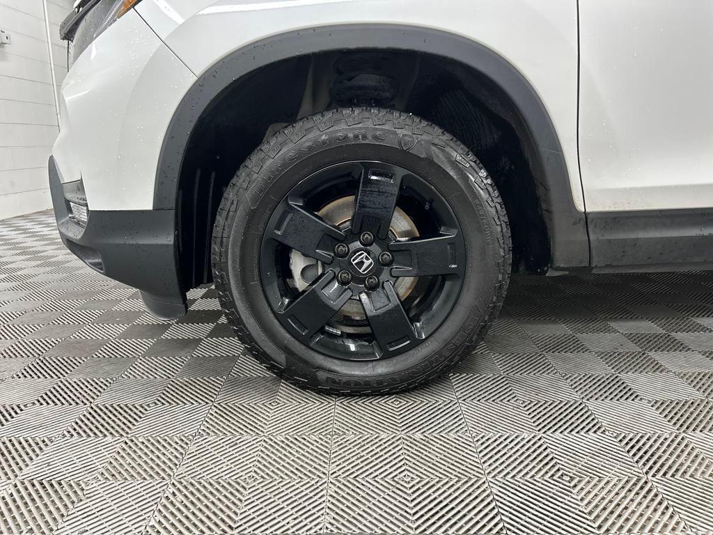 used 2024 Honda Ridgeline car, priced at $37,990