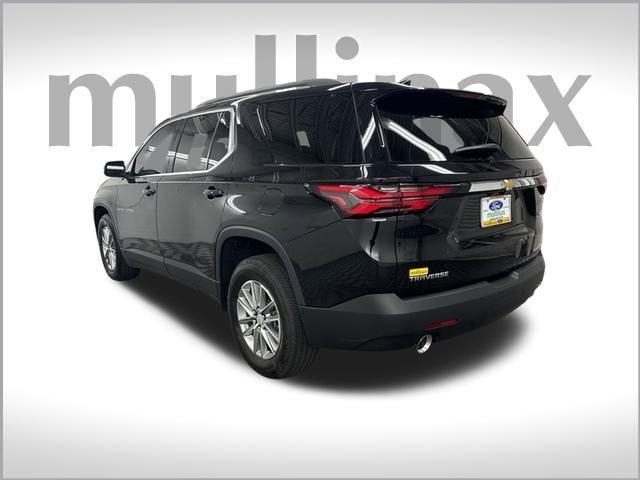 used 2023 Chevrolet Traverse car, priced at $35,290