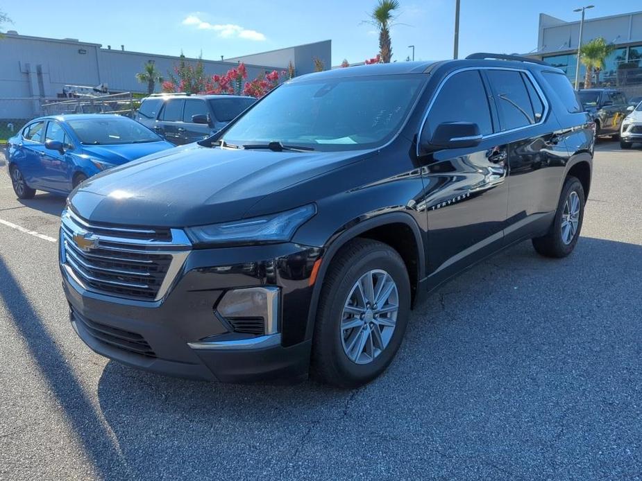 used 2023 Chevrolet Traverse car, priced at $35,490