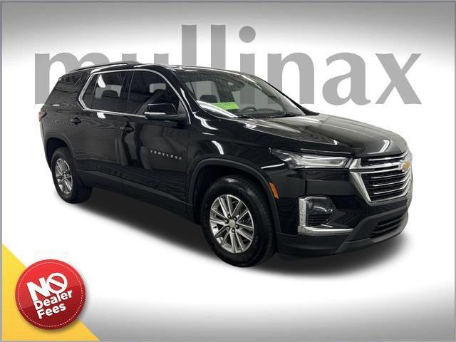 used 2023 Chevrolet Traverse car, priced at $35,290