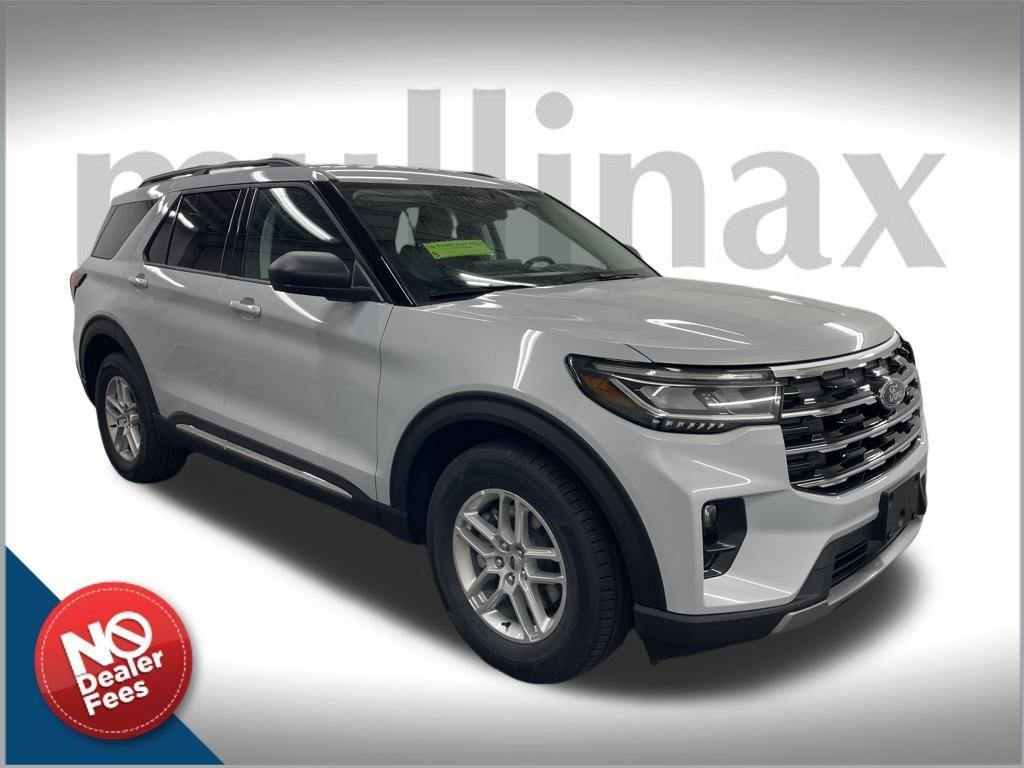 new 2025 Ford Explorer car, priced at $42,678