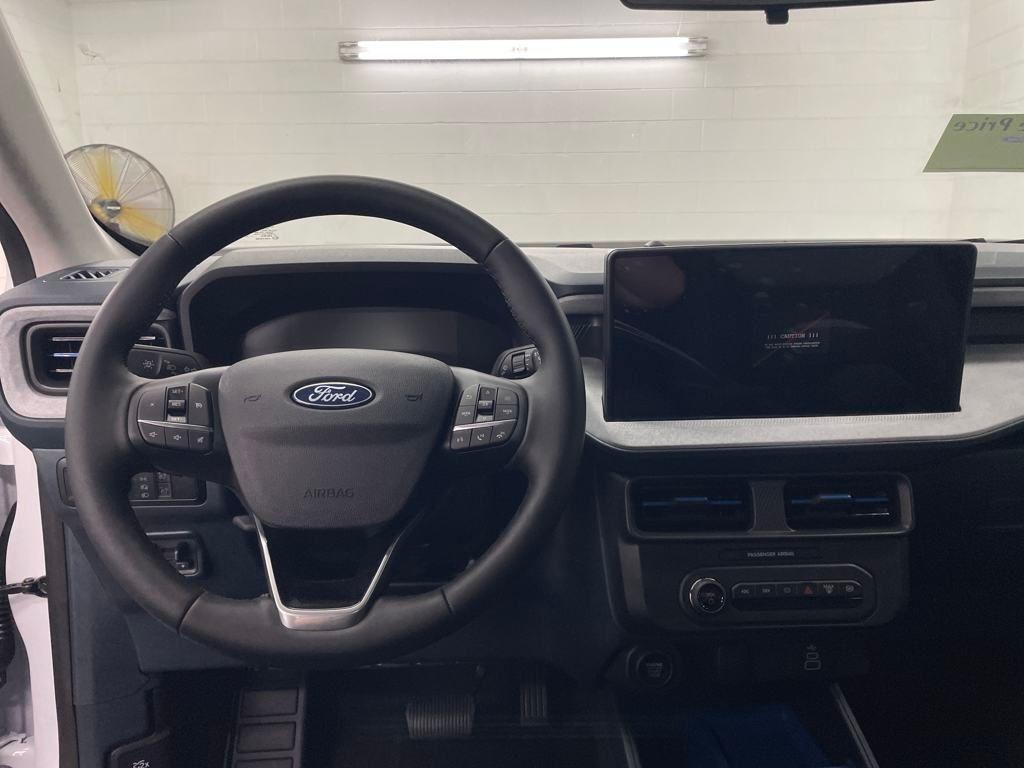 new 2025 Ford Maverick car, priced at $33,952