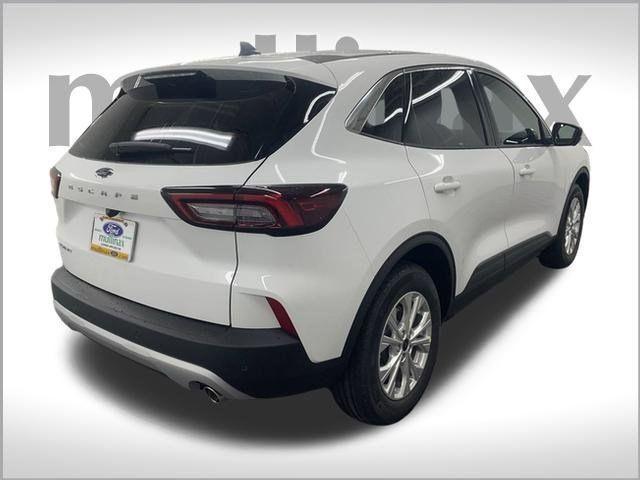 new 2024 Ford Escape car, priced at $29,323