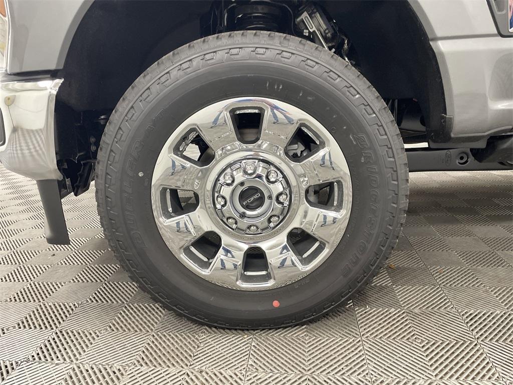 new 2025 Ford F-350 car, priced at $82,013