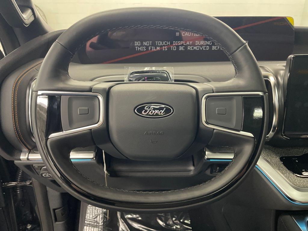 new 2025 Ford Expedition car, priced at $81,802