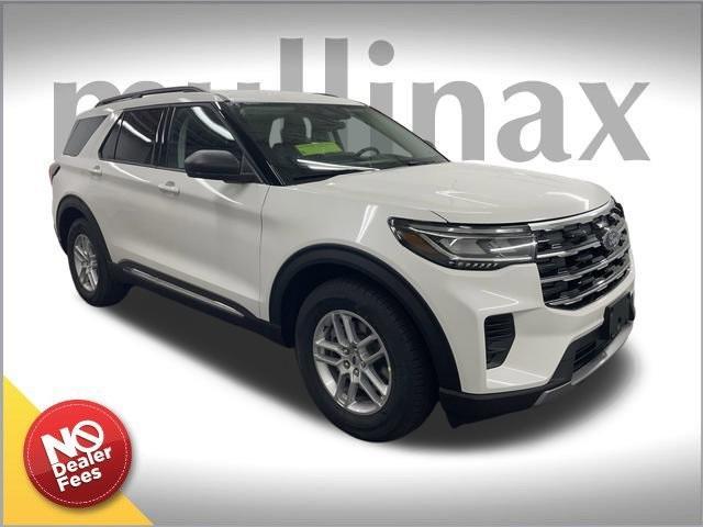 new 2025 Ford Explorer car, priced at $39,725