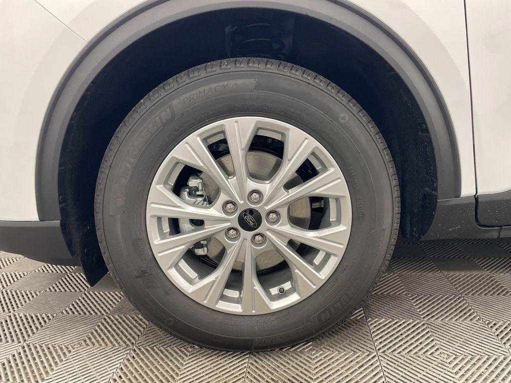 new 2026 Ford Escape car, priced at $31,551