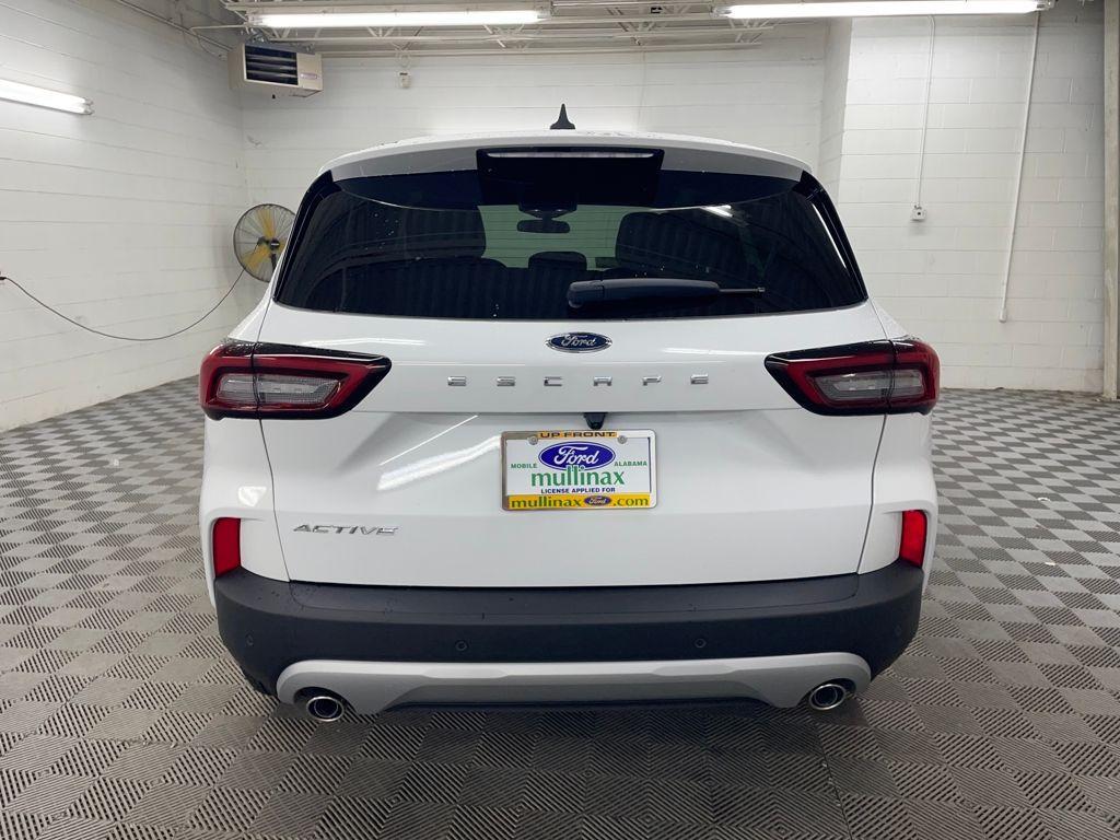 new 2026 Ford Escape car, priced at $31,551