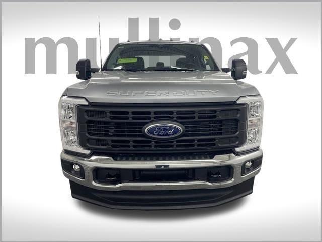 new 2024 Ford F-350 car, priced at $67,282