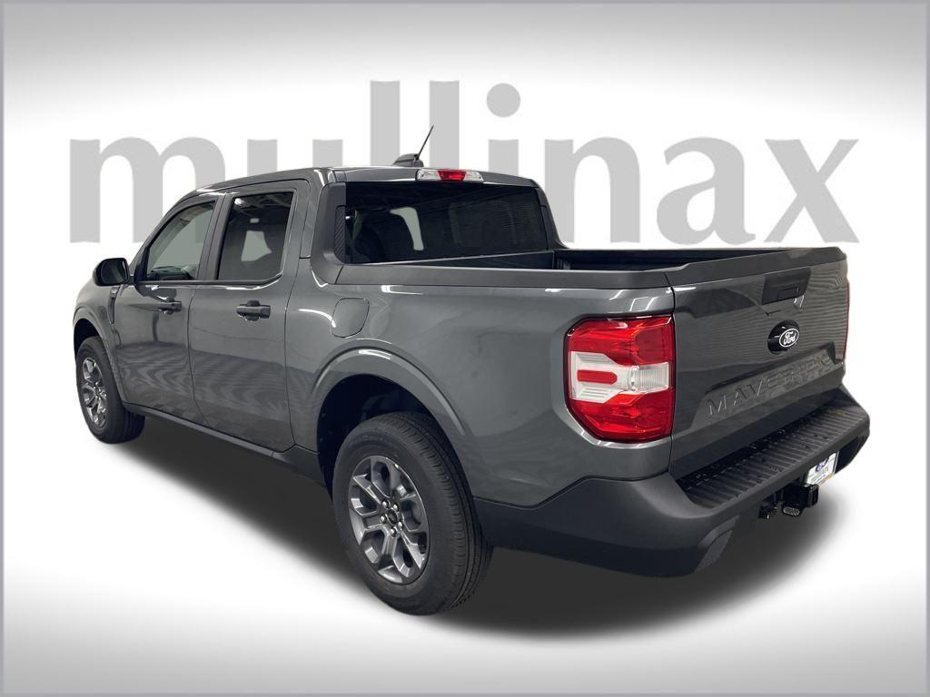 new 2025 Ford Maverick car, priced at $32,240