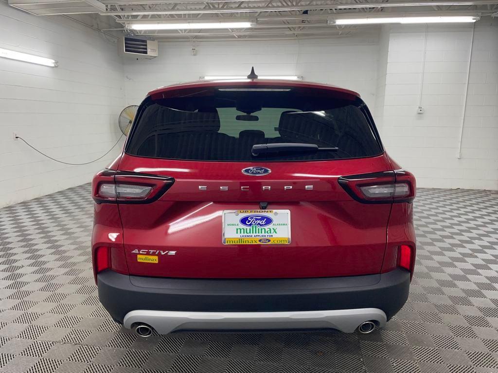 new 2025 Ford Escape car, priced at $26,814