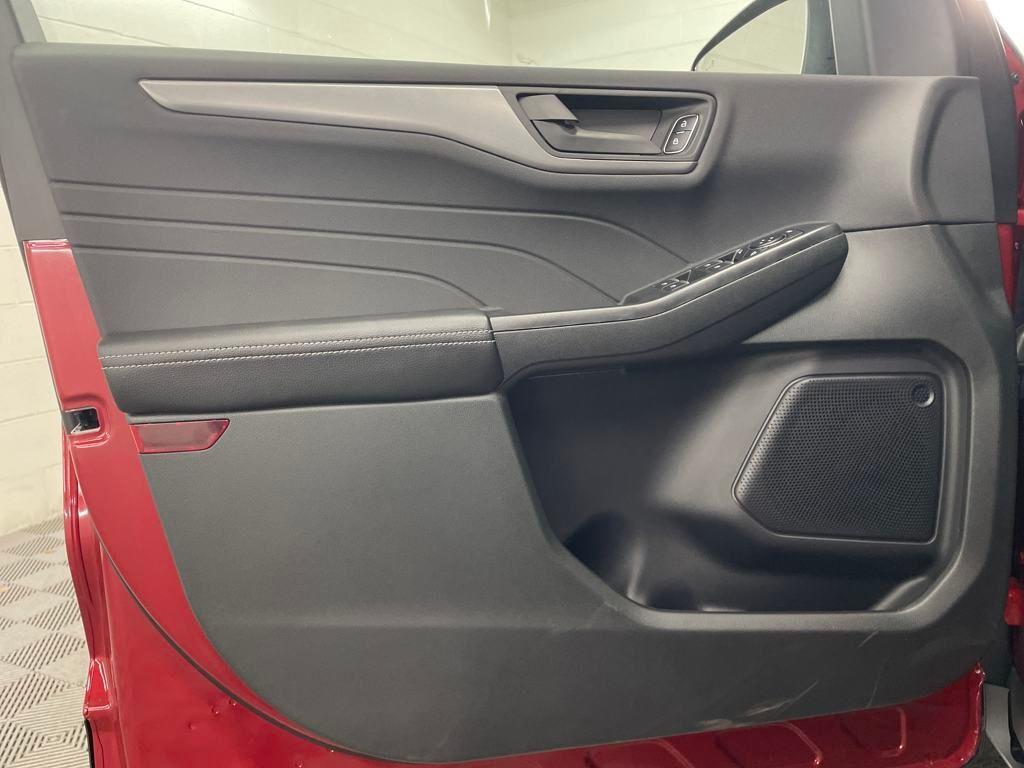 new 2025 Ford Escape car, priced at $26,814
