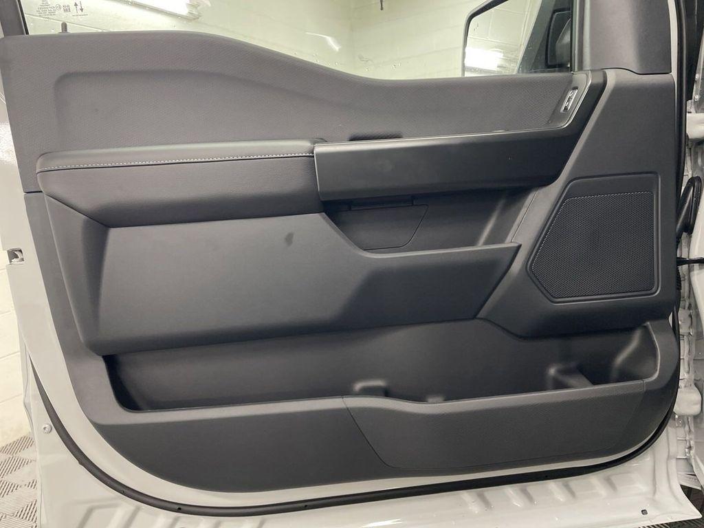new 2024 Ford F-150 car, priced at $41,950