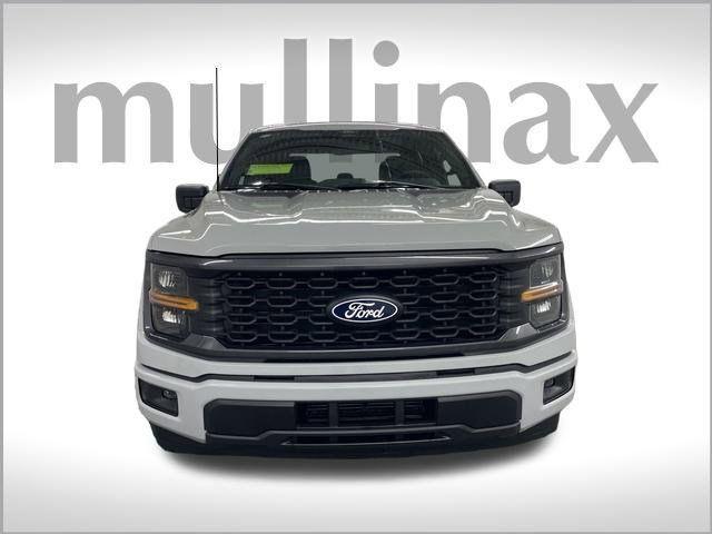 new 2024 Ford F-150 car, priced at $43,200