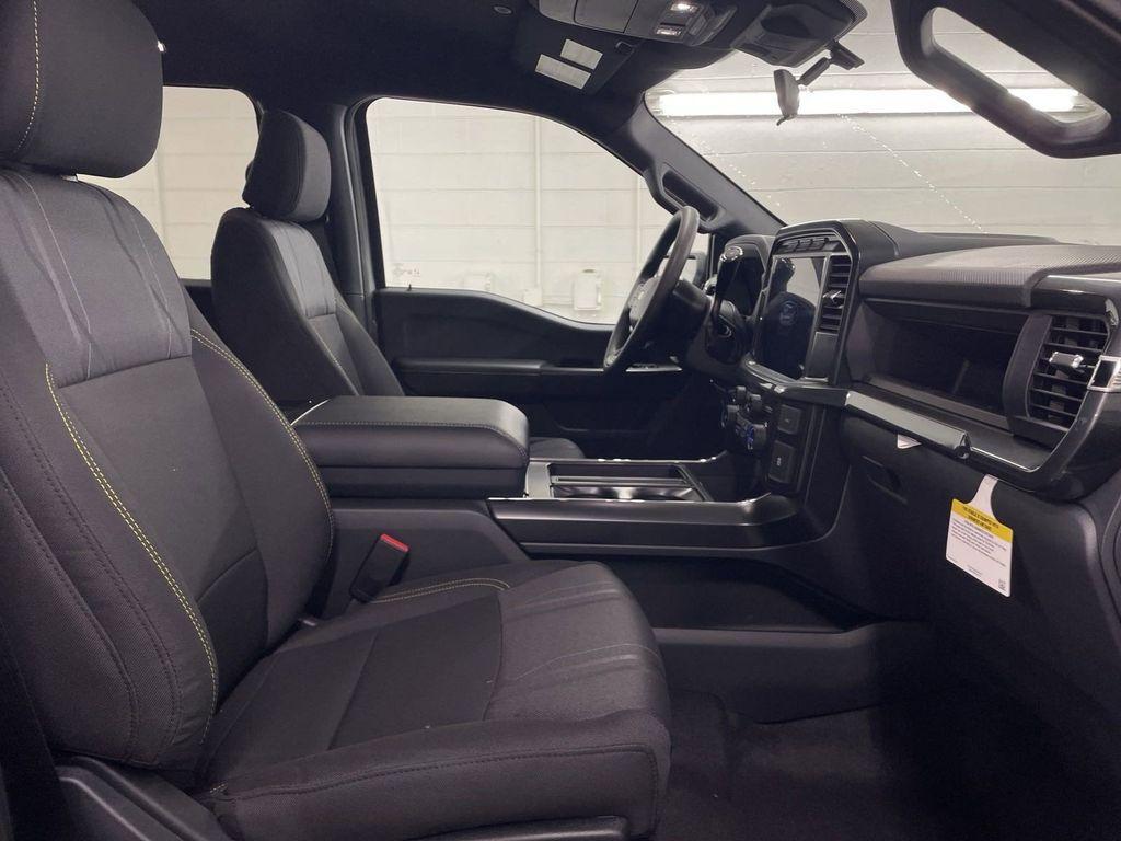 new 2024 Ford F-150 car, priced at $41,950