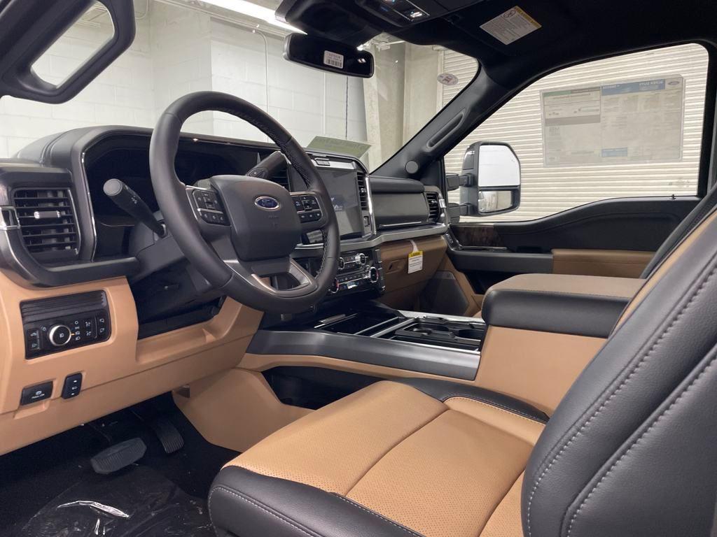 new 2025 Ford F-250 car, priced at $80,008