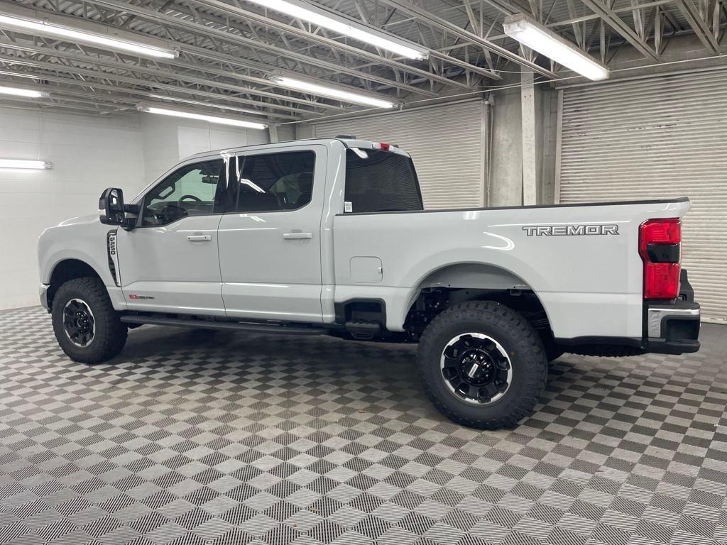 new 2025 Ford F-250 car, priced at $80,008