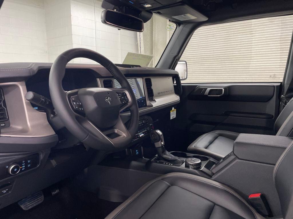 new 2025 Ford Bronco car, priced at $48,164
