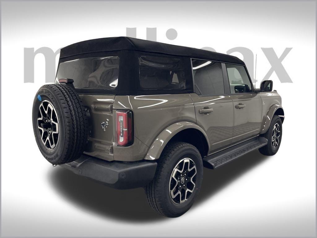 new 2025 Ford Bronco car, priced at $48,164