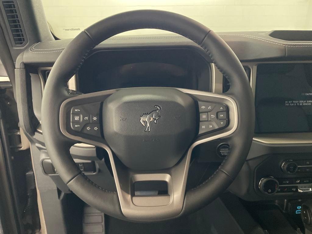 new 2025 Ford Bronco car, priced at $48,164