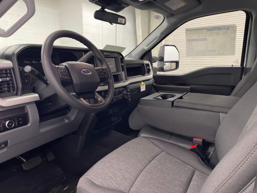 new 2025 Ford F-250 car, priced at $65,950