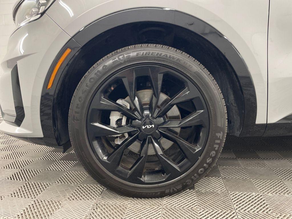 used 2022 Kia Sorento car, priced at $27,500